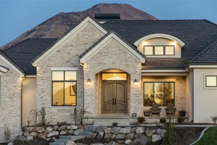The Wildflower Lane by Raykon Construction