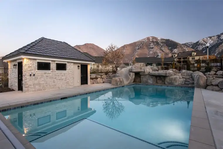 The Wildflower Lane by Raykon Construction