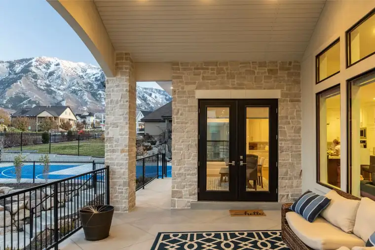 The Wildflower Lane by Raykon Construction
